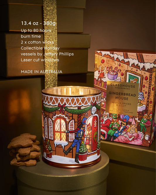 Gingerbread House 380g Candle
